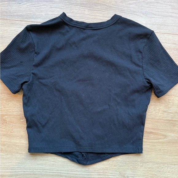 JoyLab Black Ribbed Crop Top - Picture 5 of 5
